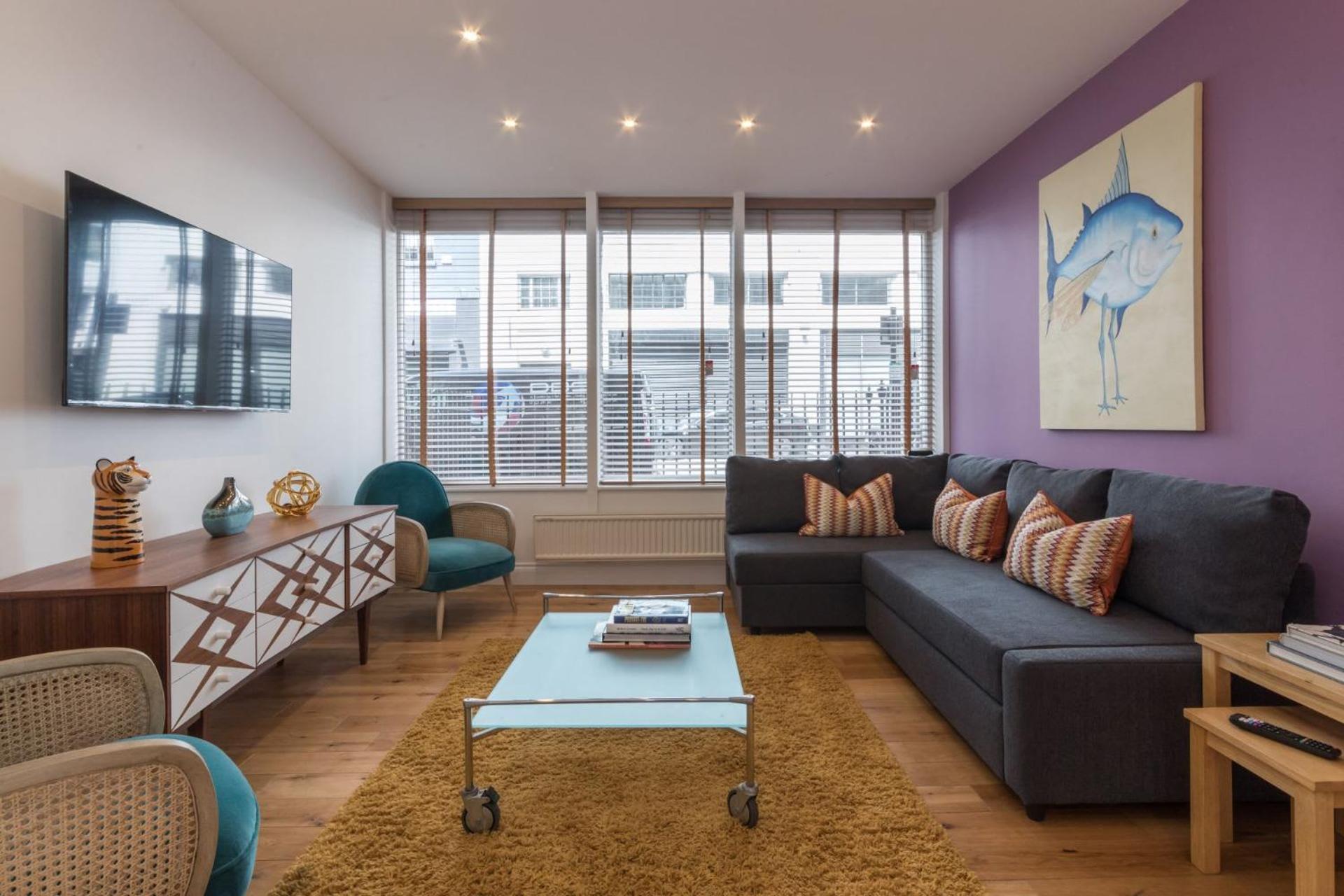 Home For All - Fitzrovia - By Frankie Says Лондон Екстер'єр фото